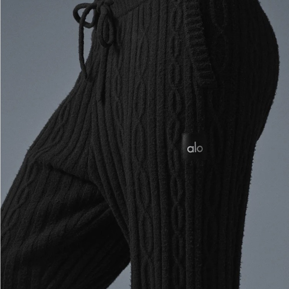 ALO Yoga Black Cable Knit Joggers - Picture 3 of 5